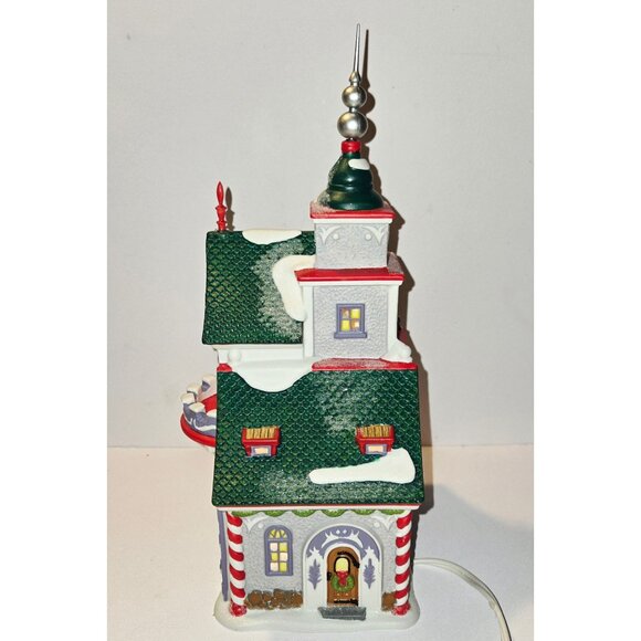 Department 56 North Pole Series Rudolphs Silver & Gold Tree Toppers Lit House - Picture 4 of 10